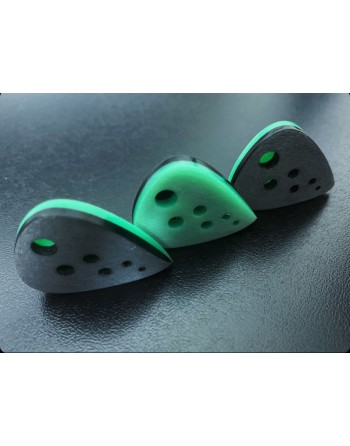 Luka Plectrums UHMWPE Hollow Teardrop plectrum 6.00 mm